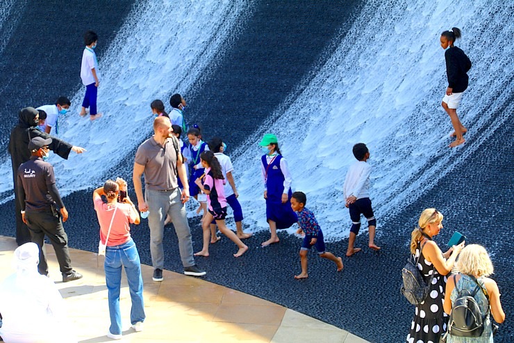 Travelnews.lv apmeklē izstādē «Expo 2020 Dubai» ūdens  atrakciju «Dubai Water Feature» 311182