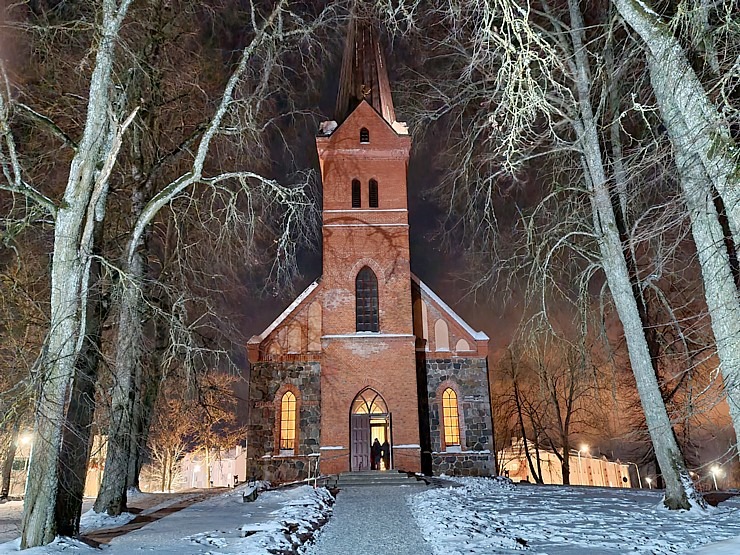 Ropažu Evaņģēliski luteriskā draudze ir parūpējusies par Ziemassvētku brīnumu 312716