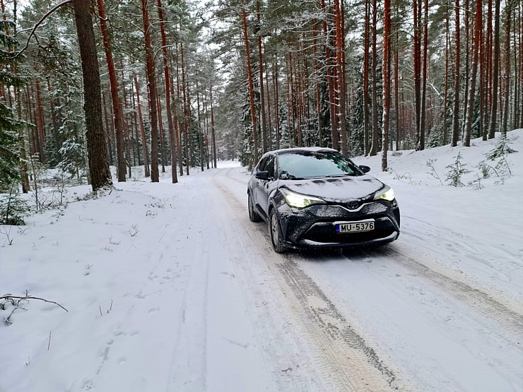 Travelnews.lv sadarbībā ar auto nomu «Avis Latvija» apciemo «Ziemassvētku kauju muzejs» 312949