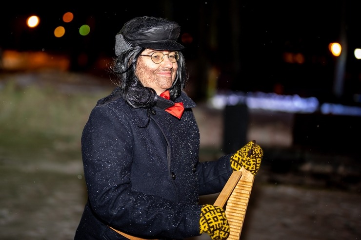Lielvārdes kultūras centrs un folkloras kopa «Josta» krāšņi atzīmē Meteņdienu. Foto: Raimonds Volonts Lielvārdes kultūras centrs un folkloras kopa «Josta» krāšņi atzīmē Meteņdienu. Foto: Raimonds Volonts 313991