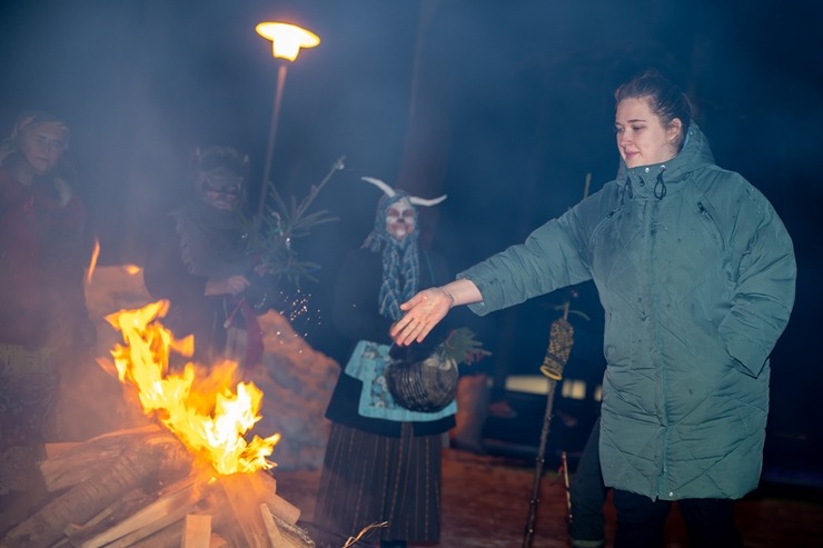 Lielvārdes kultūras centrs un folkloras kopa «Josta» krāšņi atzīmē Meteņdienu. Foto: Raimonds Volonts Lielvārdes kultūras centrs un folkloras kopa «Josta» krāšņi atzīmē Meteņdienu. Foto: Raimonds Volonts 313995