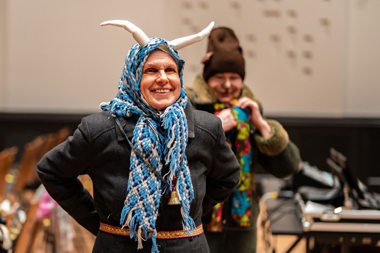 Lielvārdes kultūras centrs un folkloras kopa «Josta» krāšņi atzīmē Meteņdienu. Foto: Raimonds Volonts Lielvārdes kultūras centrs un folkloras kopa «Josta» krāšņi atzīmē Meteņdienu. Foto: Raimonds Volonts 313982