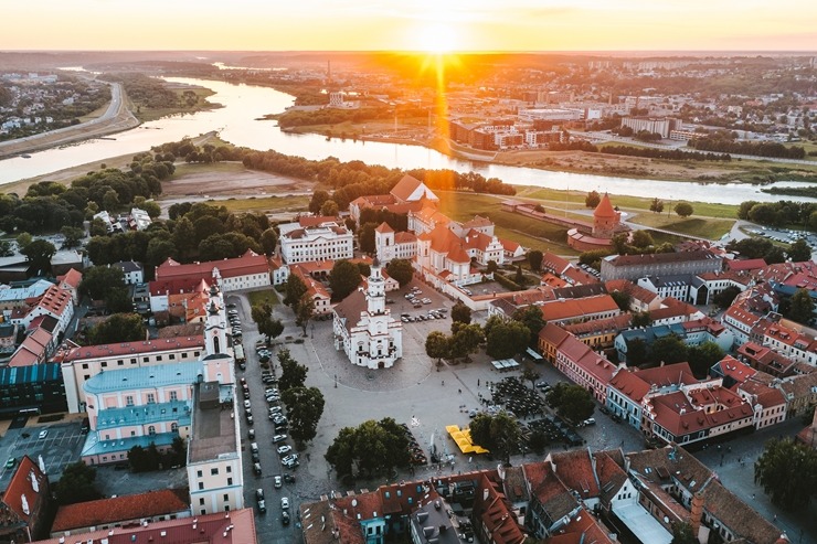 Joko Ono, Marina Abramoviča un Art Deco aicina apmeklēt Kauņu 315013