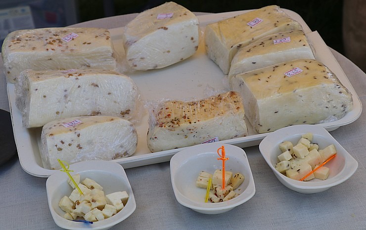 Krāslavas grāfu Plāteru pils kompleksā notiek praktisko mākslu festivāls «Pārvērtības» 316280
