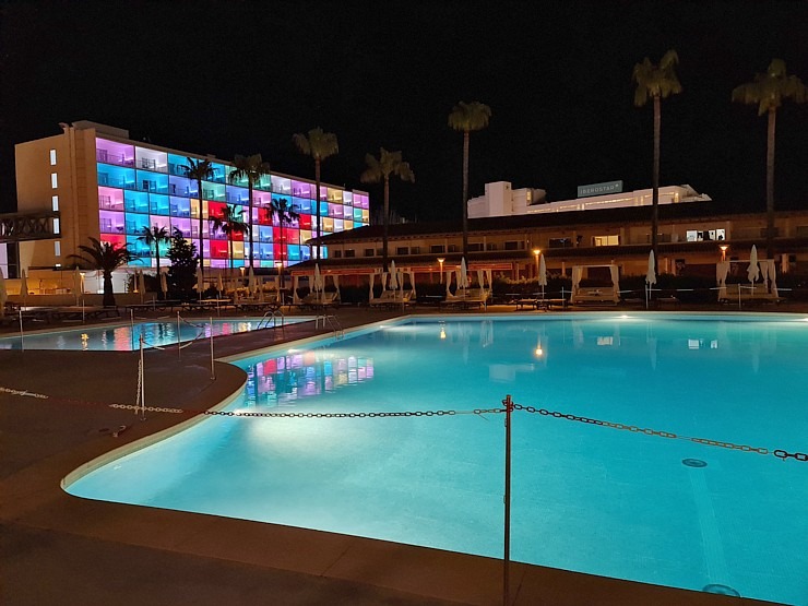 Travelnews.lv iepazīst un nakšņo Maļorkas 4 zvaigžņu viesnīcā «Innside by Melia Alcudia». Sadarbībā ar Latvijas tūrisma firmu «Atlantic Travel» Travelnews.lv iepazīst un nakšņo Maļorkas 4 zvaigžņu viesnīcā «Innside by Melia Alcudia». Sadarbībā ar Latvijas tūrisma firmu «Atlantic Travel» 316333
