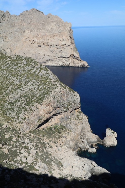 Travelnews.lv iepazīst burvīgus dabas skatus Maļorkas Formentora ragā. Sadarbībā ar tūrisma firmu «Atlantic Travel» Travelnews.lv iepazīst burvīgus dabas skatus Maļorkas Formentora ragā. Sadarbībā ar tūrisma firmu «Atlantic Travel» 316611