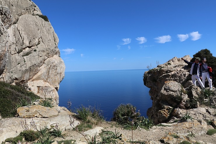 Travelnews.lv iepazīst burvīgus dabas skatus Maļorkas Formentora ragā. Sadarbībā ar tūrisma firmu «Atlantic Travel» Travelnews.lv iepazīst burvīgus dabas skatus Maļorkas Formentora ragā. Sadarbībā ar tūrisma firmu «Atlantic Travel» 316619
