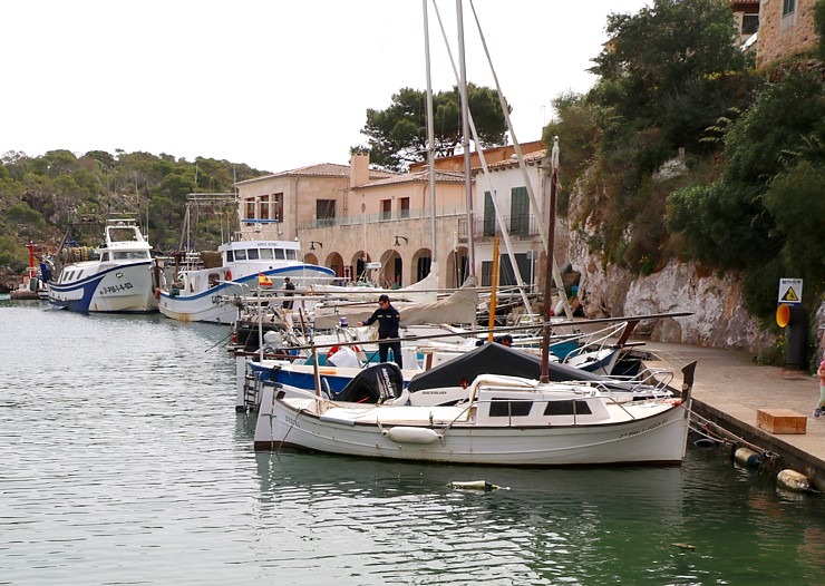 Travelnews.lv iepazīst Maļorkas fjorda Cala Figuera romantisku zvejnieku ciematu. Sadarbībā ar Latvijas tūrisma firmu «Atlantic Travel» Travelnews.lv iepazīst Maļorkas fjorda Cala Figuera romantisku zvejnieku ciematu. Sadarbībā ar Latvijas tūrisma firmu «Atlantic Travel» 317334
