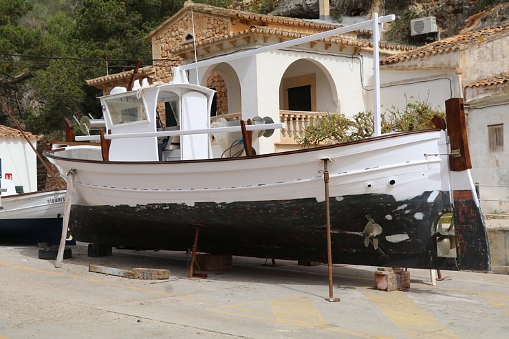 Travelnews.lv iepazīst Maļorkas fjorda Cala Figuera romantisku zvejnieku ciematu. Sadarbībā ar Latvijas tūrisma firmu «Atlantic Travel» Travelnews.lv iepazīst Maļorkas fjorda Cala Figuera romantisku zvejnieku ciematu. Sadarbībā ar Latvijas tūrisma firmu «Atlantic Travel» 317338