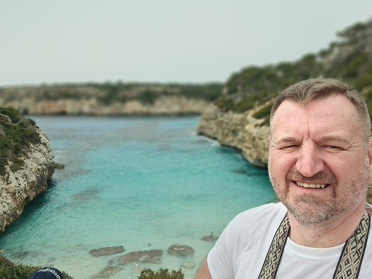 Klinšu ieskautā «Calo des Moro» pludmale salas dienvidos tiek uzskatīta par skaistāko Maļorkā. Sadarbībā ar Latvijas tūrisma firmu Atlantic Travel Klinšu ieskautā «Calo des Moro» pludmale salas dienvidos tiek uzskatīta par skaistāko Maļorkā. Sadarbībā ar Latvijas tūrisma firmu Atlantic Travel 317362