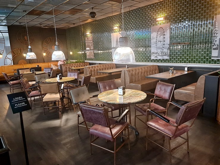 Restorāns «Grill London» tagad sniedz pakalpojumus gan «Akropole Rīga», gan «Akropole Alfa» 317450