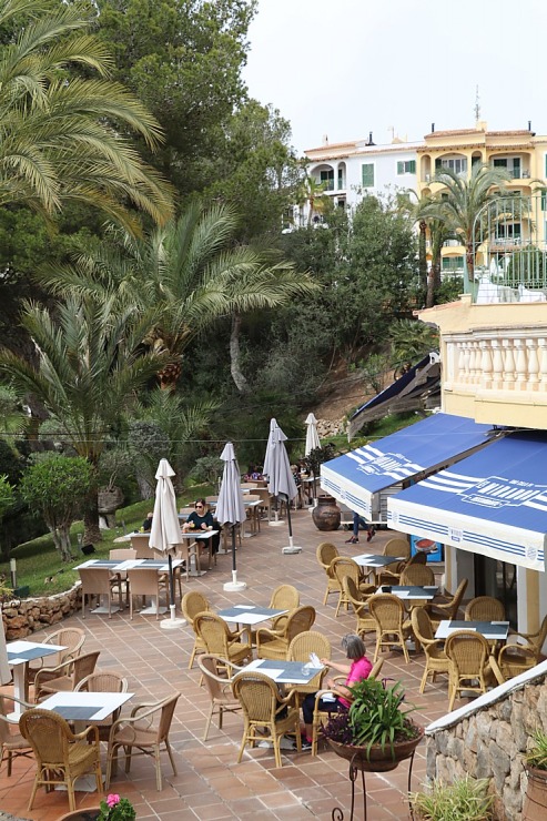 Travelnews.lv apmeklē klinšu ieskautu pludmali «Cala Pi» ar bīstamu skatu laukumu. Sadarbībā ar Latvijas tūrisma firmu Atlantic Travel Travelnews.lv apmeklē klinšu ieskautu pludmali «Cala Pi» ar bīstamu skatu laukumu. Sadarbībā ar Latvijas tūrisma firmu Atlantic Travel 317524