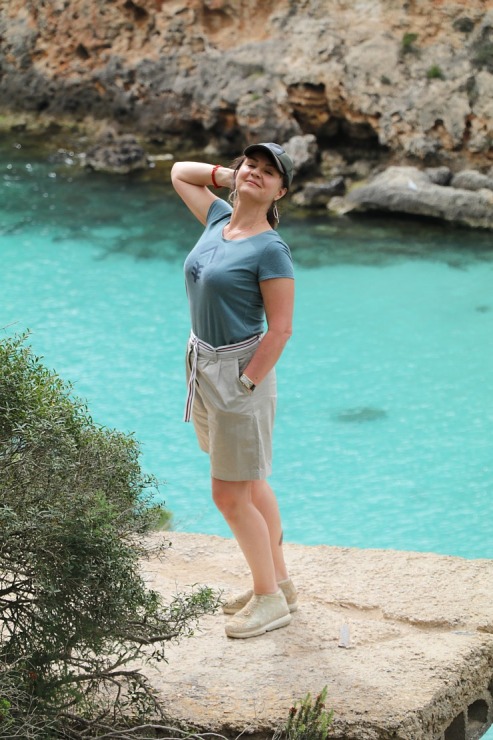 Travelnews.lv apmeklē klinšu ieskautu pludmali «Cala Pi» ar bīstamu skatu laukumu. Sadarbībā ar Latvijas tūrisma firmu Atlantic Travel Travelnews.lv apmeklē klinšu ieskautu pludmali «Cala Pi» ar bīstamu skatu laukumu. Sadarbībā ar Latvijas tūrisma firmu Atlantic Travel 317502