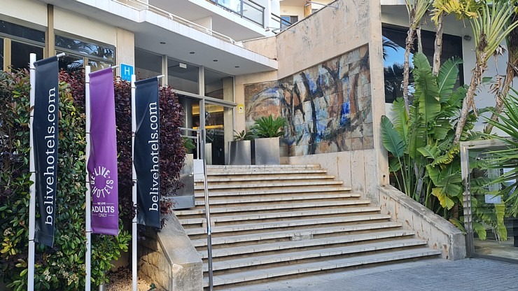 Travelnews.lv iepazīst un nakšņo Maļorkas galvaspilsētas viesnīcā «Be Live Adults Only Marivent». Sadarbībā ar Latvijas tūrisma firmā «Atlantic Travel Travelnews.lv iepazīst un nakšņo Maļorkas galvaspilsētas viesnīcā «Be Live Adults Only Marivent». Sadarbībā ar Latvijas tūrisma firmā «Atlantic Travel 317698