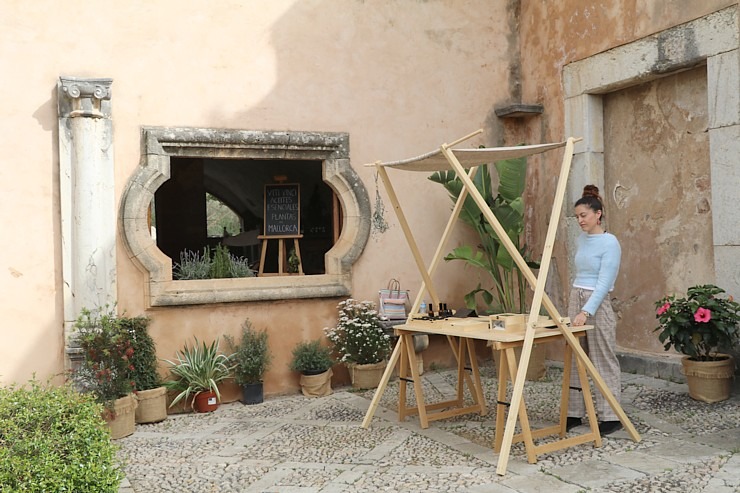 Travelnews.lv iepazīst Maļorkas tropu dārzu un populāru kāzu vietu «Jardines de Alfabia». Sadarbībā ar Latvijas tūrisma firmu «Atlantic Travel» Travelnews.lv iepazīst Maļorkas tropu dārzu un populāru kāzu vietu «Jardines de Alfabia». Sadarbībā ar Latvijas tūrisma firmu «Atlantic Travel» 317844