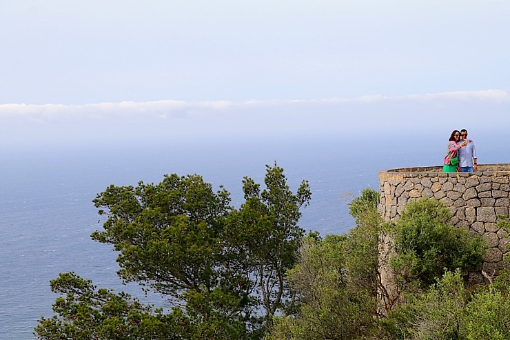 Travelnews.lv dodas ekskursijā Maļorkas ziemeļos pa auto maršrutu: Valldemossa - Soļera. Sadarbībā ar Latvijas tūrisma firmu «Atlantic Travel» Travelnews.lv dodas ekskursijā Maļorkas ziemeļos pa auto maršrutu: Valldemossa - Soļera. Sadarbībā ar Latvijas tūrisma firmu «Atlantic Travel» 318133