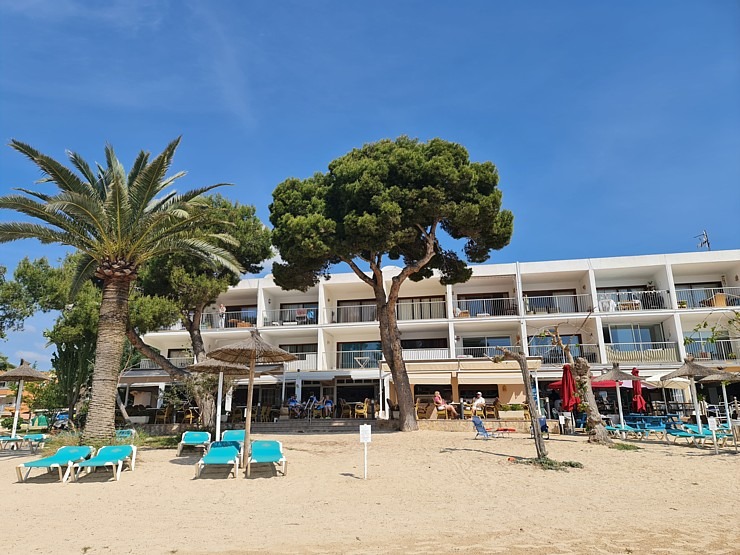 Travelnews.lv iepazīst un nakšņo Maļorkas viesnīcā «Hotel Son Caliu Spa Oasis» galvaspilsētas tuvumā. Sadarbībā ar Latvijas tūrisma firmu «Atlantic Tr Travelnews.lv iepazīst un nakšņo Maļorkas viesnīcā «Hotel Son Caliu Spa Oasis» galvaspilsētas tuvumā. Sadarbībā ar Latvijas tūrisma firmu «Atlantic Tr 318408