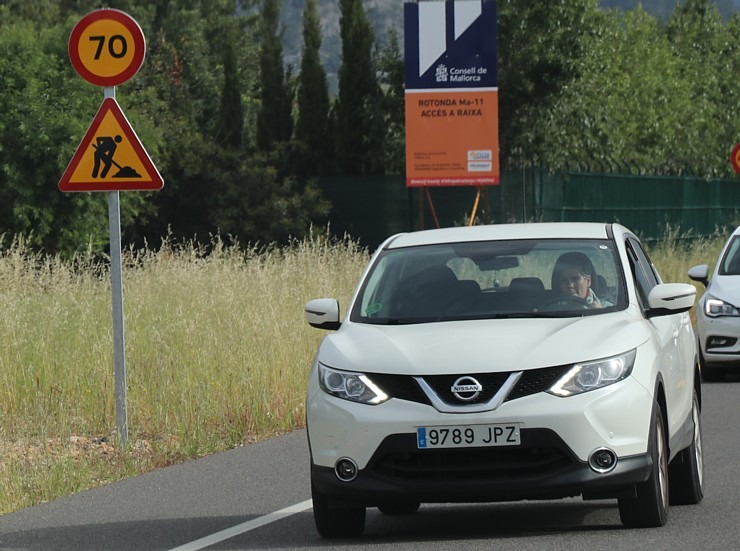 Travelnews.lv iepazīst Maļorkas ceļu satiksmes zīmes no autotūrista skatupunkta. Sadarbībā ar Latvijas tūrisma firmu «Atlantic Travel» Travelnews.lv iepazīst Maļorkas ceļu satiksmes zīmes no autotūrista skatupunkta. Sadarbībā ar Latvijas tūrisma firmu «Atlantic Travel» 318589