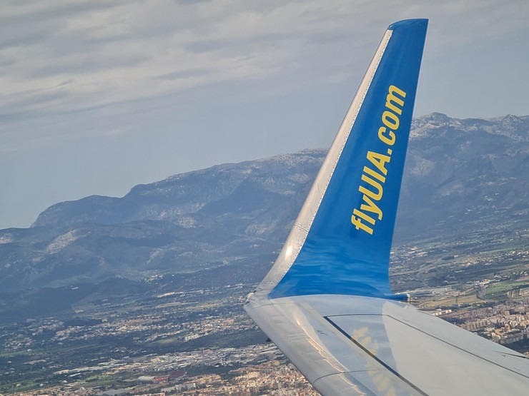 Travelnews.lv lido no Maļorkas uz Rīgu «airBaltic» reisā ar «Ukraine International Airlines». Sadarbībā ar Latvijas tūrisma firmu «Atlantic Travel» Travelnews.lv lido no Maļorkas uz Rīgu «airBaltic» reisā ar «Ukraine International Airlines». Sadarbībā ar Latvijas tūrisma firmu «Atlantic Travel» 318852