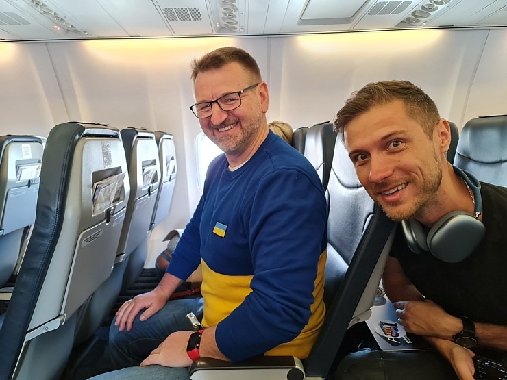 Travelnews.lv lido no Maļorkas uz Rīgu «airBaltic» reisā ar «Ukraine International Airlines». Sadarbībā ar Latvijas tūrisma firmu «Atlantic Travel» Travelnews.lv lido no Maļorkas uz Rīgu «airBaltic» reisā ar «Ukraine International Airlines». Sadarbībā ar Latvijas tūrisma firmu «Atlantic Travel» 318847