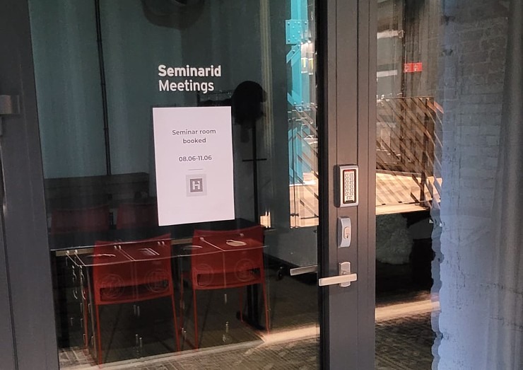 Travelnews.lv sadarbībā ar «Avis Latvija» iepazīst Tallinas konteineru viesnīcu «Hektor Container Hotel» Travelnews.lv sadarbībā ar «Avis Latvija» iepazīst Tallinas konteineru viesnīcu «Hektor Container Hotel» 318872