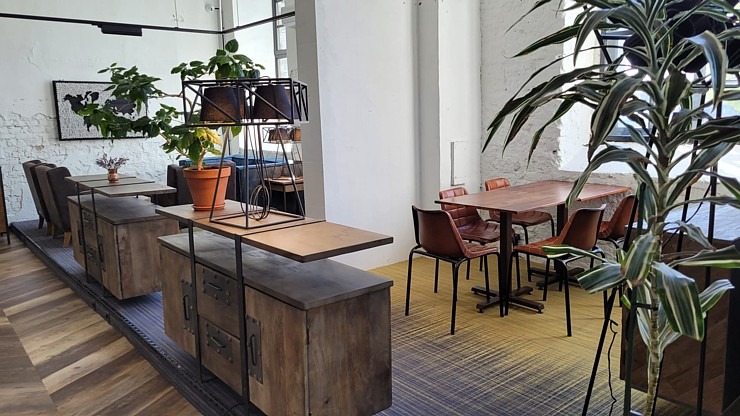 Travelnews.lv sadarbībā ar «Avis Latvija» iepazīst Tallinas konteineru viesnīcu «Hektor Container Hotel» Travelnews.lv sadarbībā ar «Avis Latvija» iepazīst Tallinas konteineru viesnīcu «Hektor Container Hotel» 318877