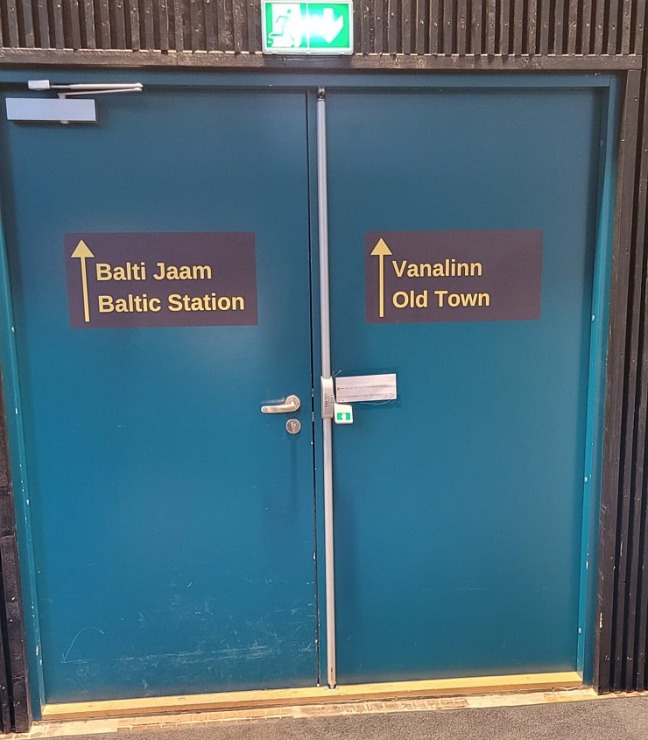Travelnews.lv sadarbībā ar «Avis Latvija» iepazīst Tallinas konteineru viesnīcu «Hektor Container Hotel» Travelnews.lv sadarbībā ar «Avis Latvija» iepazīst Tallinas konteineru viesnīcu «Hektor Container Hotel» 318879