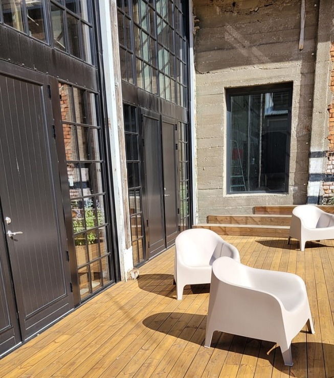 Travelnews.lv sadarbībā ar «Avis Latvija» iepazīst Tallinas konteineru viesnīcu «Hektor Container Hotel» Travelnews.lv sadarbībā ar «Avis Latvija» iepazīst Tallinas konteineru viesnīcu «Hektor Container Hotel» 318894