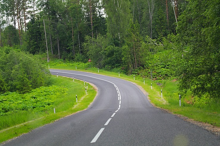 Travelnews.lv ar auto nomas «Avis Latvia» spēkratu apceļo Sivera ezeru, Daugavpili un Krāslavu 319341