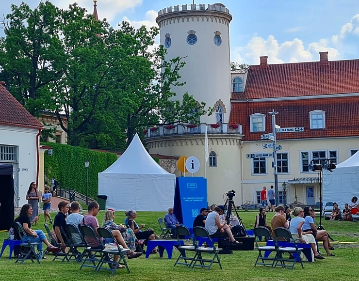 Travelnews.lv apmeklē sarunu festivālu «Lampa 2022» Cēsīs 319411