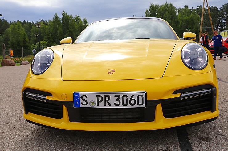 Travelnews.lv izbrauc lielceļu tūri «Porsche World Road Show Latvia 2022» ar jaudīgiem spēkratiem Travelnews.lv izbrauc lielceļu tūri «Porsche World Road Show Latvia 2022» ar jaudīgiem spēkratiem 319797