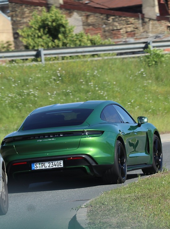 Travelnews.lv izbrauc lielceļu tūri «Porsche World Road Show Latvia 2022» ar jaudīgiem spēkratiem Travelnews.lv izbrauc lielceļu tūri «Porsche World Road Show Latvia 2022» ar jaudīgiem spēkratiem 319830