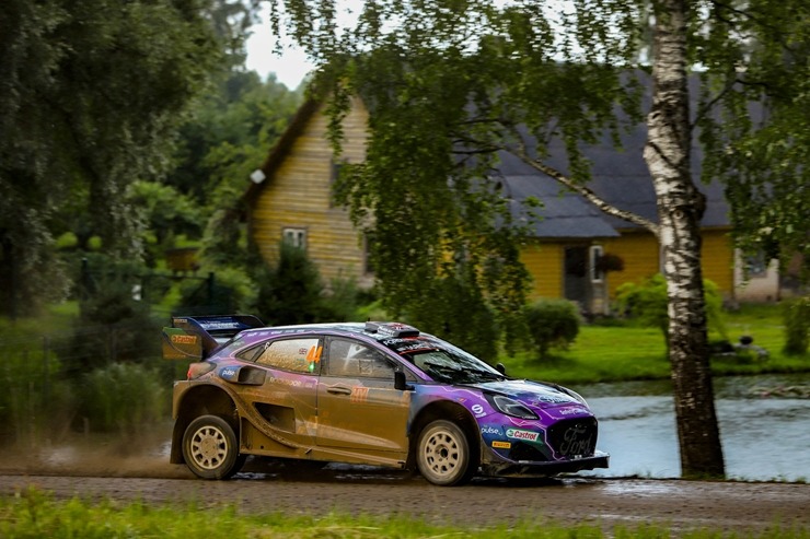 Travelnews.lv klātienē apmeklē «FIA World Rally Championship Rally Estonia 2022». Foto: Gatis Smudzis Travelnews.lv klātienē apmeklē «FIA World Rally Championship Rally Estonia 2022». Foto: Gatis Smudzis 320372