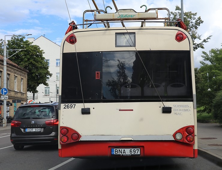 Travelnews.lv ar auto nomas «Europcar Latvia» spēkratu apceļo Viļņu 320467