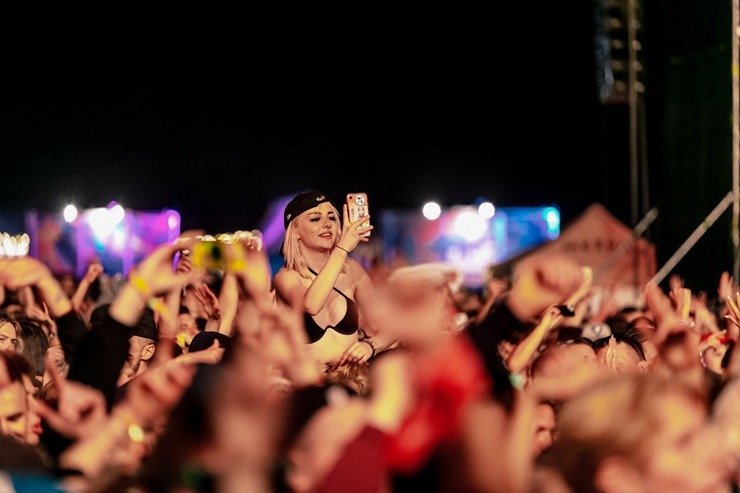 Liepājas festivāls «Summer Sound 2022» pieskandina visu Dievidkurzemi. Foto: Lauris Valters un OHM.LV Liepājas festivāls «Summer Sound 2022» pieskandina visu Dievidkurzemi. Foto: Lauris Valters un OHM.LV 321021