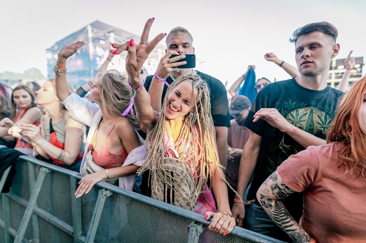 Liepājas festivāls «Summer Sound 2022» pieskandina visu Dievidkurzemi. Foto: Lauris Valters un OHM.LV Liepājas festivāls «Summer Sound 2022» pieskandina visu Dievidkurzemi. Foto: Lauris Valters un OHM.LV 321022