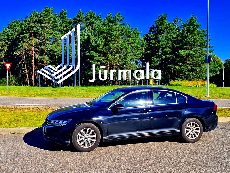 Travelnews.lv apmeklē Jūrmalas pludmalē ēdināšanas un izklaides vietas 322014