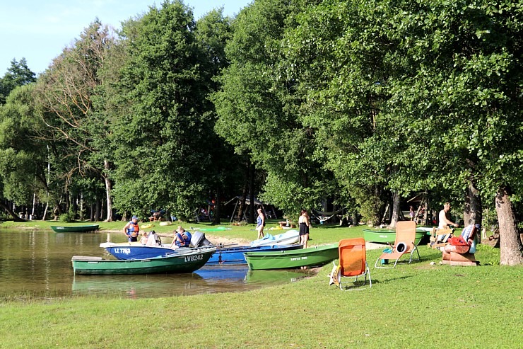 Travelnews.lv sadarbībā ar «Europcar Latvija» apmeklē kempingu «Siveri» Krāslavas novadā 322130