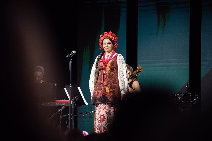 Jūrmālā uzstājas Balkānu ritmu karalis Shantel ar grupu «Bucovina Club Orkestar». Foto: Ieva Makare Jūrmālā uzstājas Balkānu ritmu karalis Shantel ar grupu «Bucovina Club Orkestar». Foto: Ieva Makare 322486