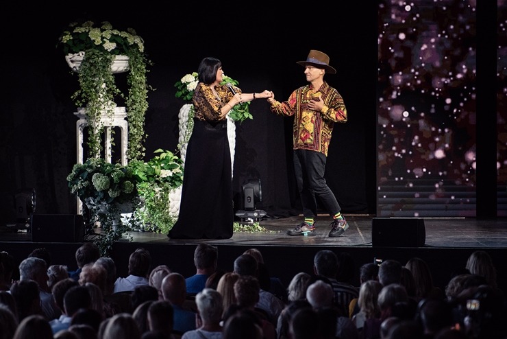Jūrmālā uzstājas Balkānu ritmu karalis Shantel ar grupu «Bucovina Club Orkestar». Foto: Ieva Makare Jūrmālā uzstājas Balkānu ritmu karalis Shantel ar grupu «Bucovina Club Orkestar». Foto: Ieva Makare 322487