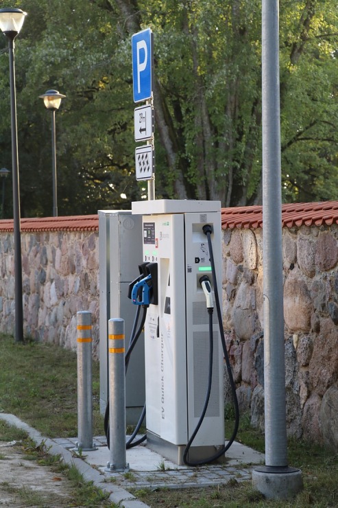Travelnews.lv apceļo Mālpili ar jaudīgo un elektrisko «Audi e-tron GT» 322679