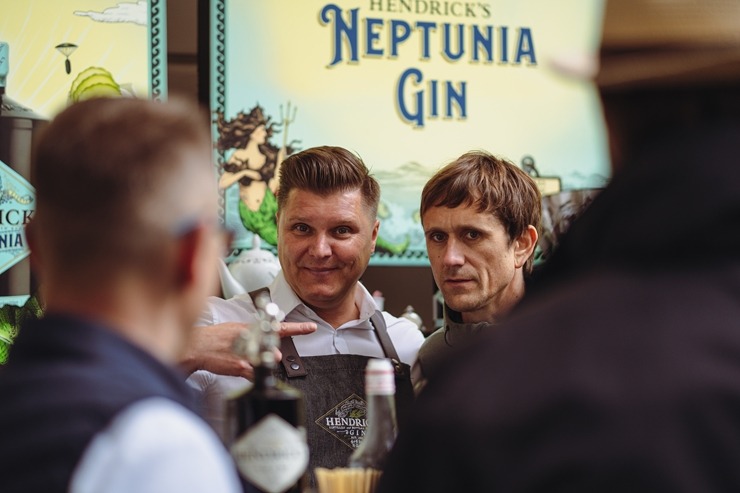 Ieskaties kā notiek restorāna «Buržujs» AUSTERU festivāls Berga Bazārā - šogad sestdien - 10.09 323546
