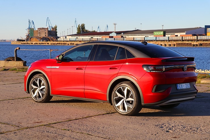 Ar «VW ID.5 GTX» apceļojam Siguldu, Turaidas restorānu «Tūrists» un Rīgas Zoodārzu 324038
