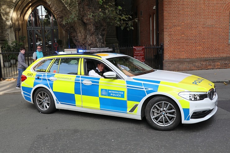 Londona var lepoties ar greznu privāto un valsts dienesta autoparku. Sadarbībā ar «airBaltic» 324522