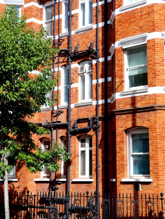 Travelnews.lv iepazīst Londonas guļamrajonu «Fuhlham» 324677