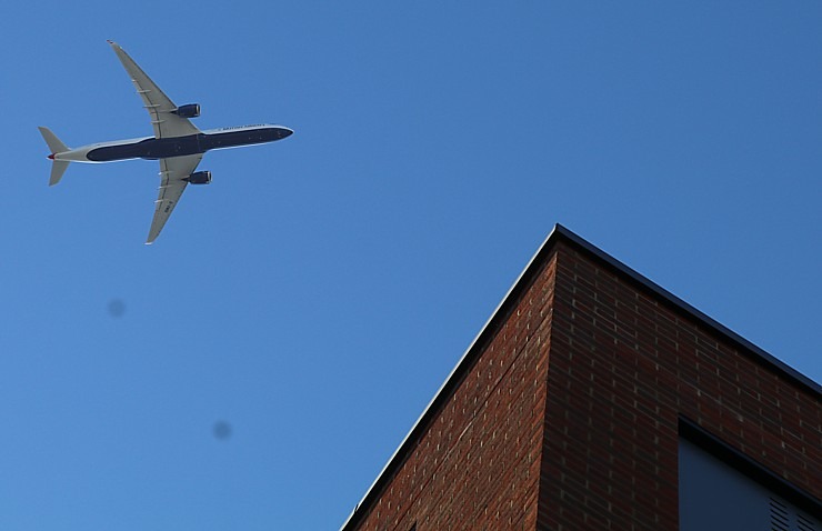 Travelnews.lv iepazīst Londonas transportu gaisā, Temzas upē un uz sliedēm 324751