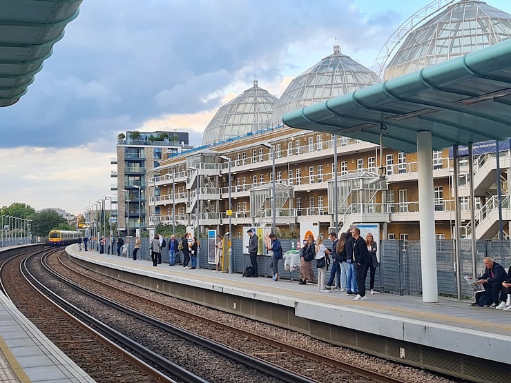 Travelnews.lv iepazīst Londonas transportu gaisā, Temzas upē un uz sliedēm 324760
