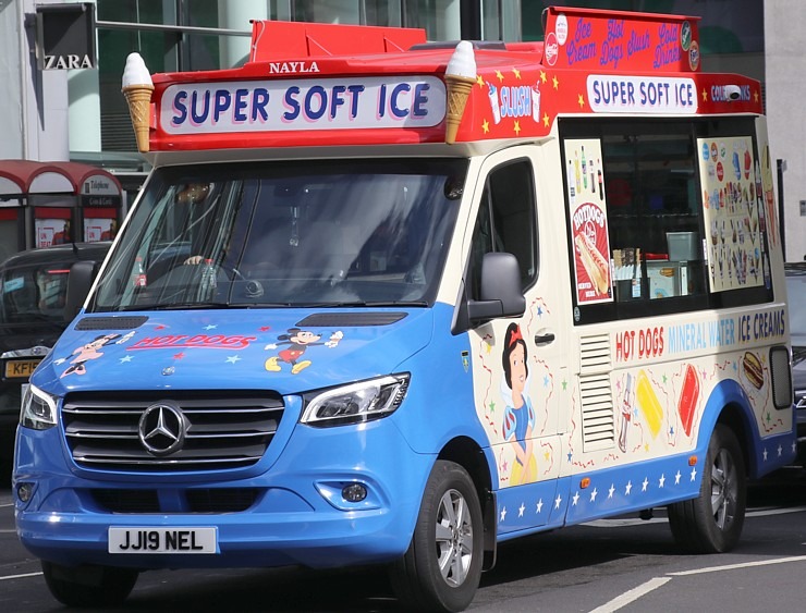 Travelnews.lv iepazīst Londonas ielu mobilās kafejnīcas un ēstuves 324912