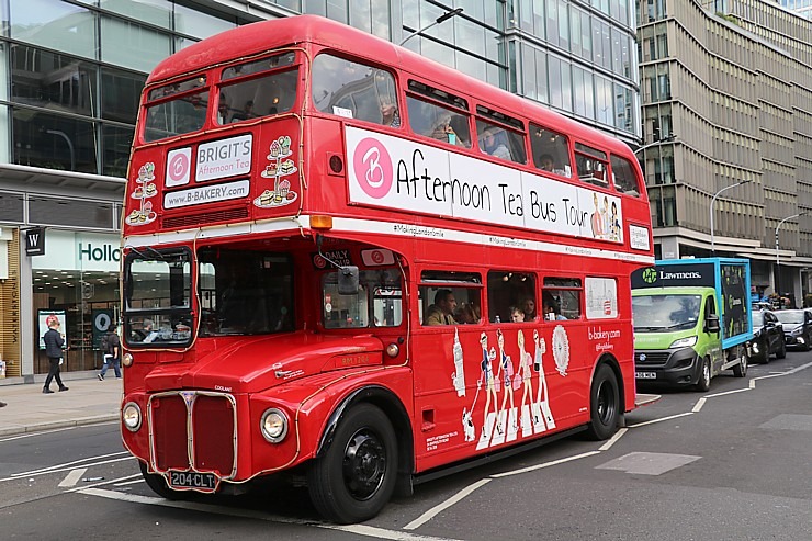 Travelnews.lv Londonā iepazīst sabiedrisko autobusu un velo satiksmi pilsētas apskatei 325263