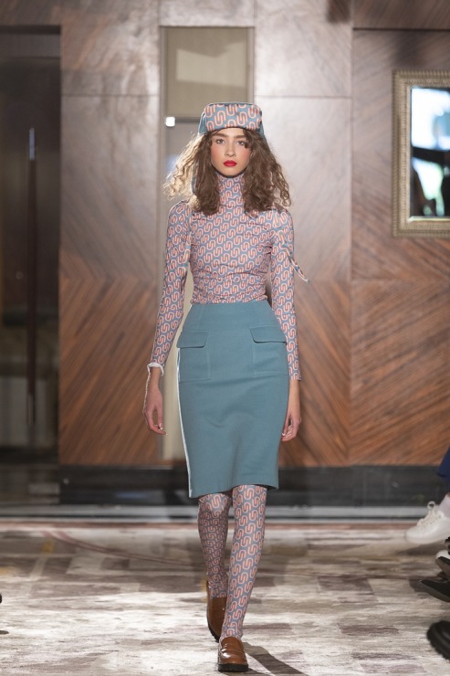 Rīgas modes nedēļā «Riga Fashion Week 2022» prezentējas «UNATTACHED» un «ONE WOLF» no Latvijas. Foto: Mark Litvyakov Rīgas modes nedēļā «Riga Fashion Week 2022» prezentējas «UNATTACHED» un «ONE WOLF» no Latvijas. Foto: Mark Litvyakov 325392